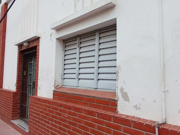 VENTA Casa 2 dormitorios Ayacucho 592 1